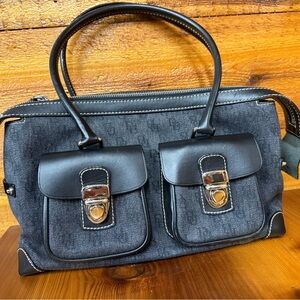 Dooney & Bourke Black and Cream Interior